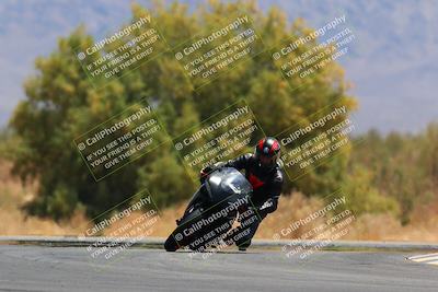 media/May-15-2022-SoCal Trackdays (Sun) [[33a09aef31]]/Turn 7 (1145am)/